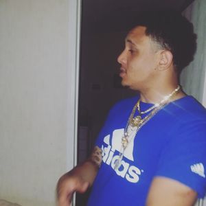 Meet your Posher, Devin